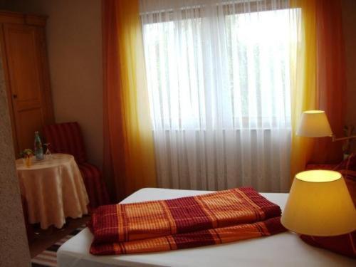 Hotel Adler Aichelberg  Eksteriør billede