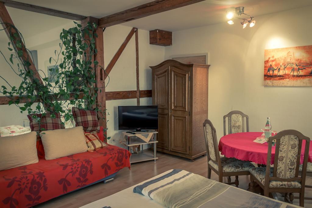 Hotel Adler Aichelberg  Værelse billede